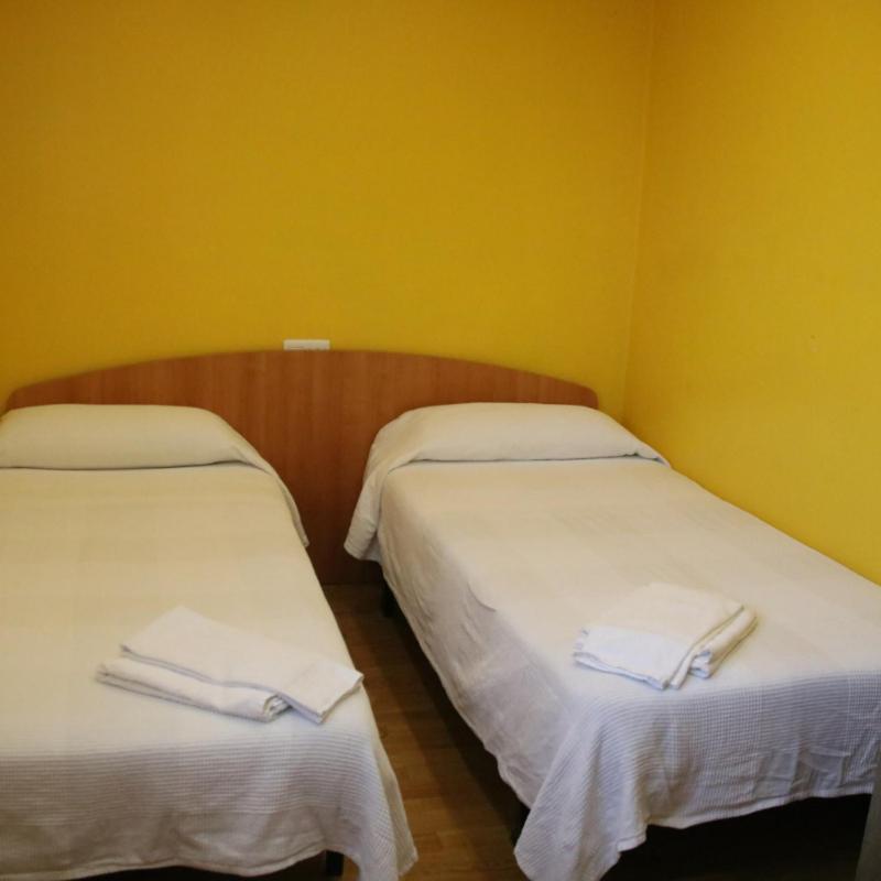 Hostal Burgales Milagro Ngoại thất bức ảnh
